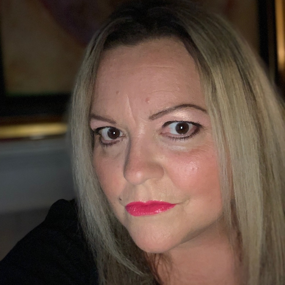 Meet your Posher, Toni